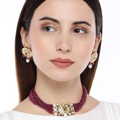 Traditional Red Beads Kundan Choker Necklace Set Traditional Red Beads Kundan Choker Necklace Set