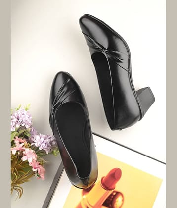 Footloose Black Women's Casual Ballerinas