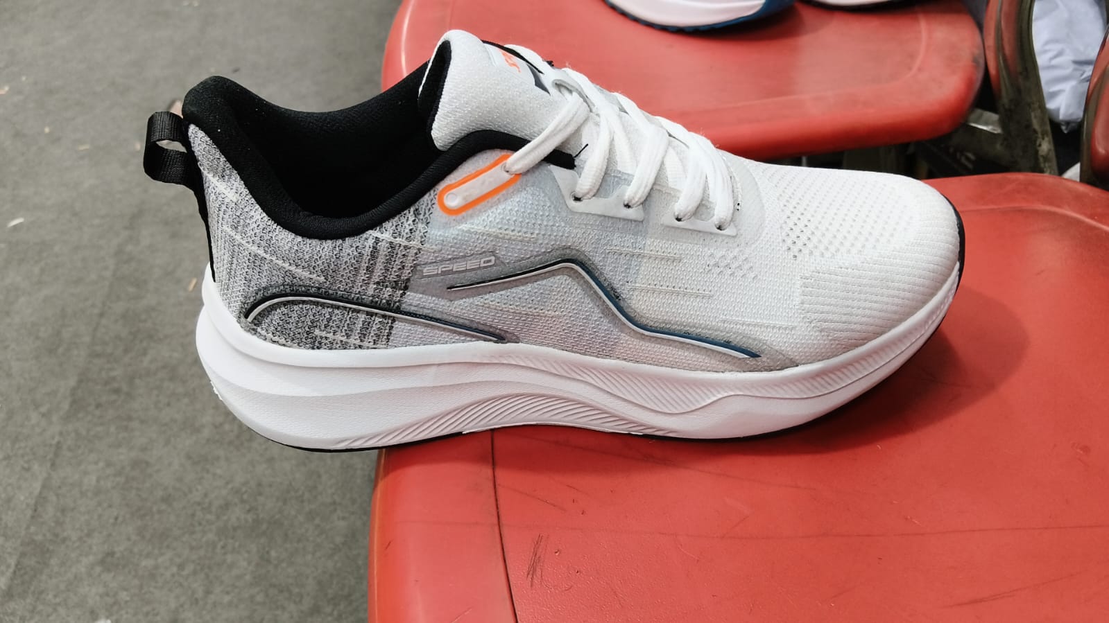 Article - power.. Men's Shoes