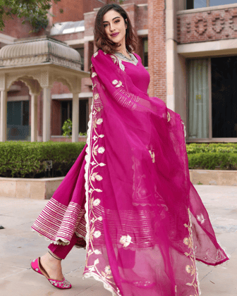 Sparkling Purple Gotapatti Suit Set-S / Purple