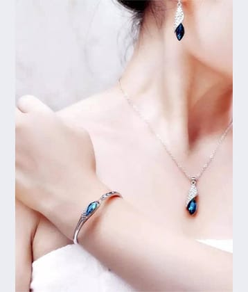 YOUBELLA Blue Bangle Set ( Pack of 1 )