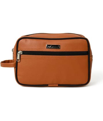 MATRICE Brown Hand Pouch