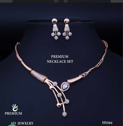 ROSE GOLD NECKLACE