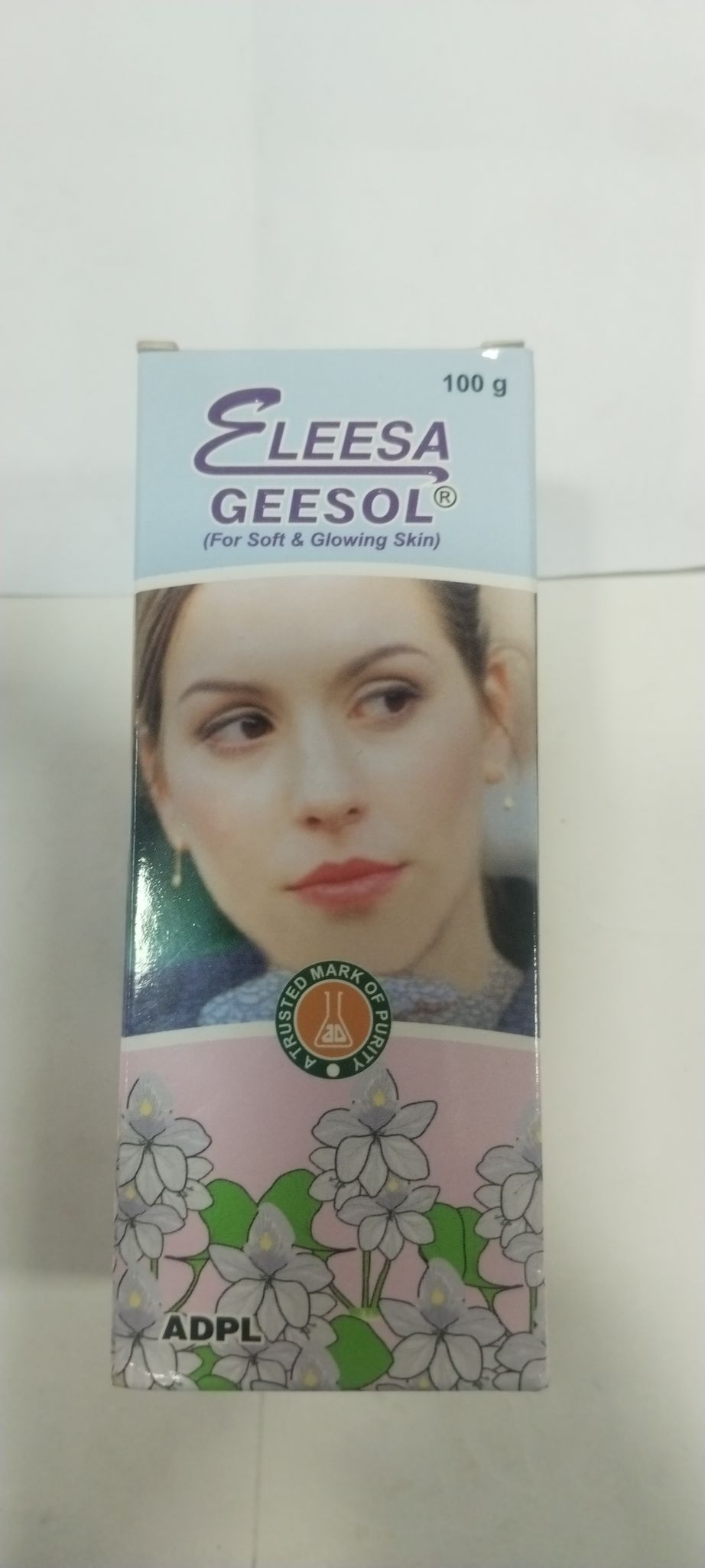 Eleesa geesol for soft & glowing skin 