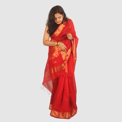 Ruby Red Maheshwari Silk Cotton Saree with Golden Zari Border