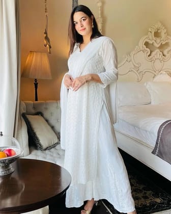 Chikankari kurti with Diamond work Kurti Palazzo set-M(38)