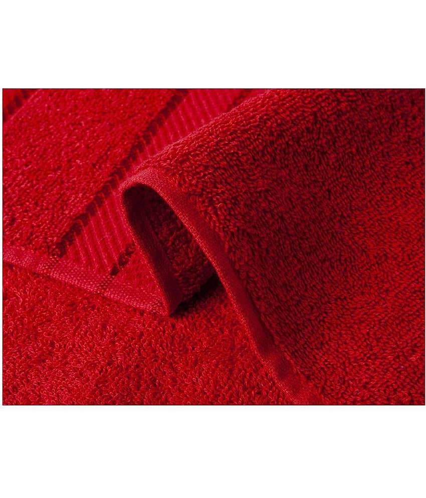 Eneriqa Single Cotton Bath Towel Red