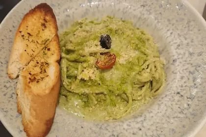 Veg Spaghetti Pesto