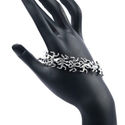 Tribes India Bracelet for Women (Multi-Design) Tribes India Bracelet for Women (Multi-Design)