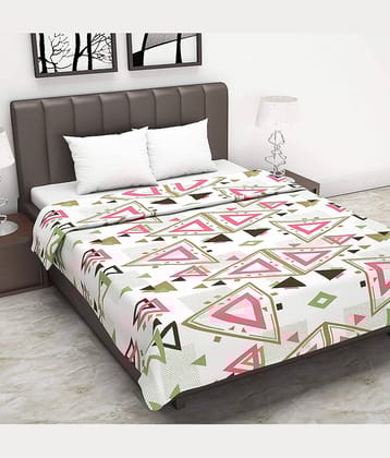 DIVINE CASA Double Cotton Pink Geometrical Dohar