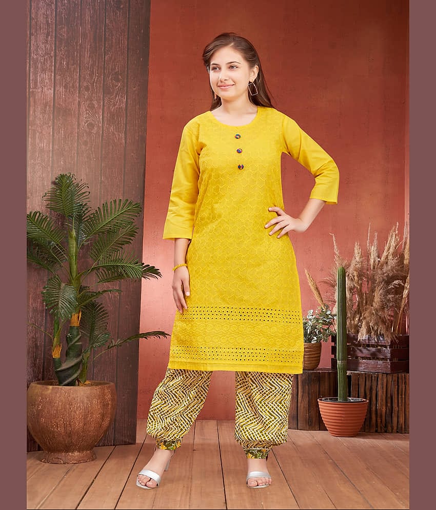 Aarika Girls Cotton Patiala Kurta Set ( Pack of 1 , Yellow )