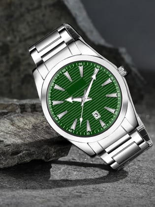 Green Dial Date Function Analog Watch for Men LR150