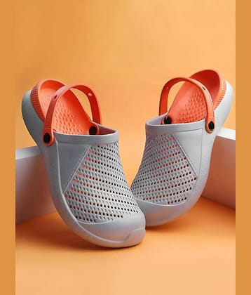 TR - Grey,Orange Men's Clogs