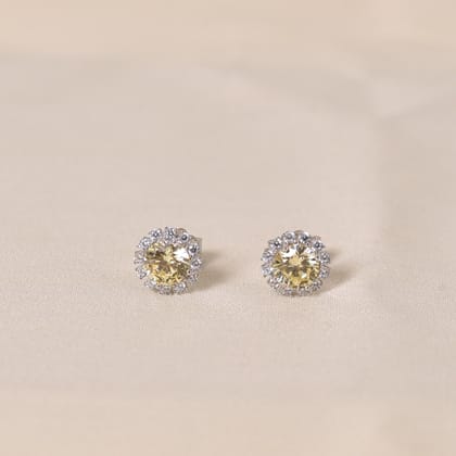 Zinnia Studs - Yellow