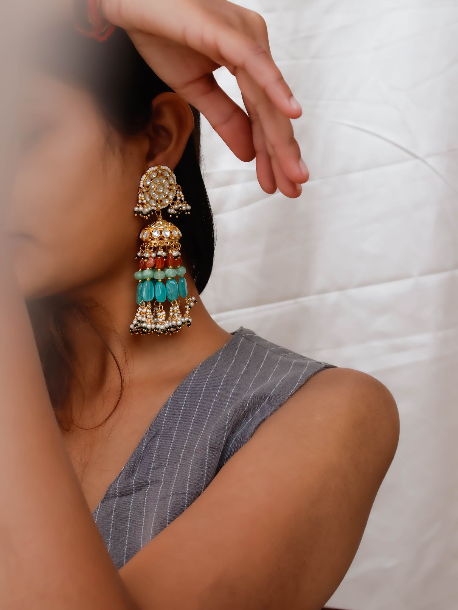 Shireen Kundan Turquoise Jhumka Earrings-Multicolored