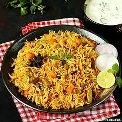 Veg Biryani [8 Person]