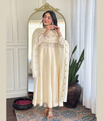 OMICRON FAB Women Chanderi Embroidered Anarkali Kurti With Palazzo ( Cream )