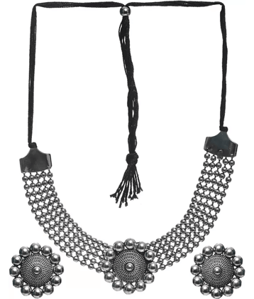 PUJVI - Silver Alloy Necklace Set ( Pack of 1 )