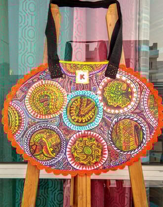 Victorian Paradise ' Oval Tote Bag