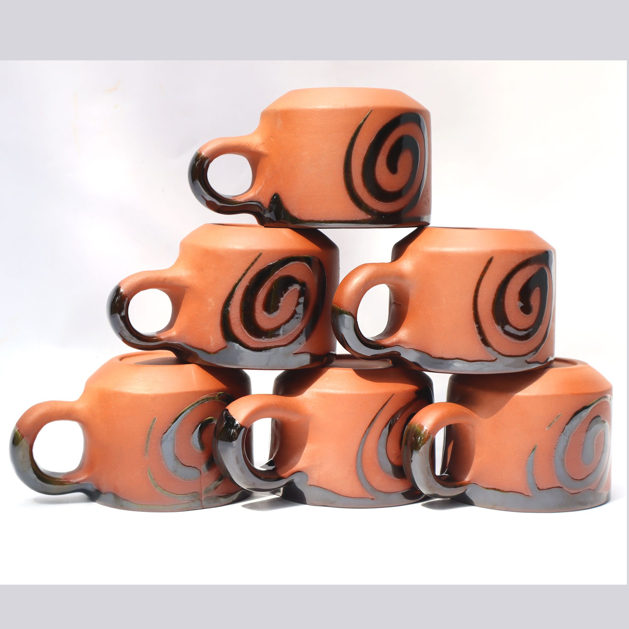 Nature Touch "Earthenware BLACK ROUND CUP"