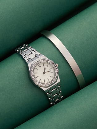 The-Aetheria-Cushion-Watch-With-Bracelet-Combo-Watch Combos