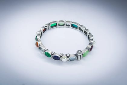 Stylish Bangles Collection