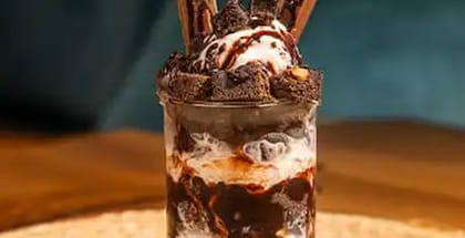 2 x Brownie With Icecream