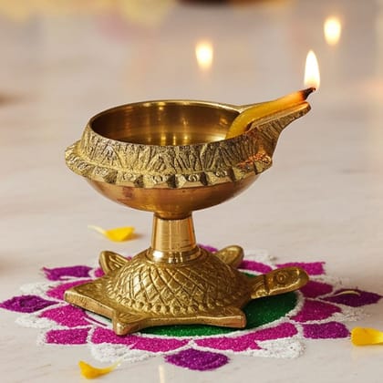Brass Table Decor Oil Lamp Deepak On Tortoise 6 Pcs.  - Artistic Brass Diya for Home Temple, Height : 2 Inch (ZMAS141 C)