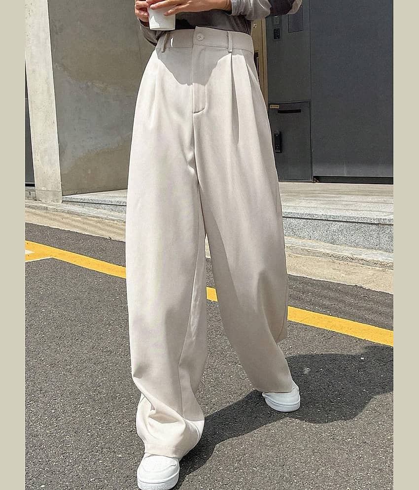 kotty Women Lycra Casual Trousers ( White )