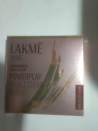 Lakme 9t05 Fashionista Collection Powerplay Velvet creme Blush House o takme 