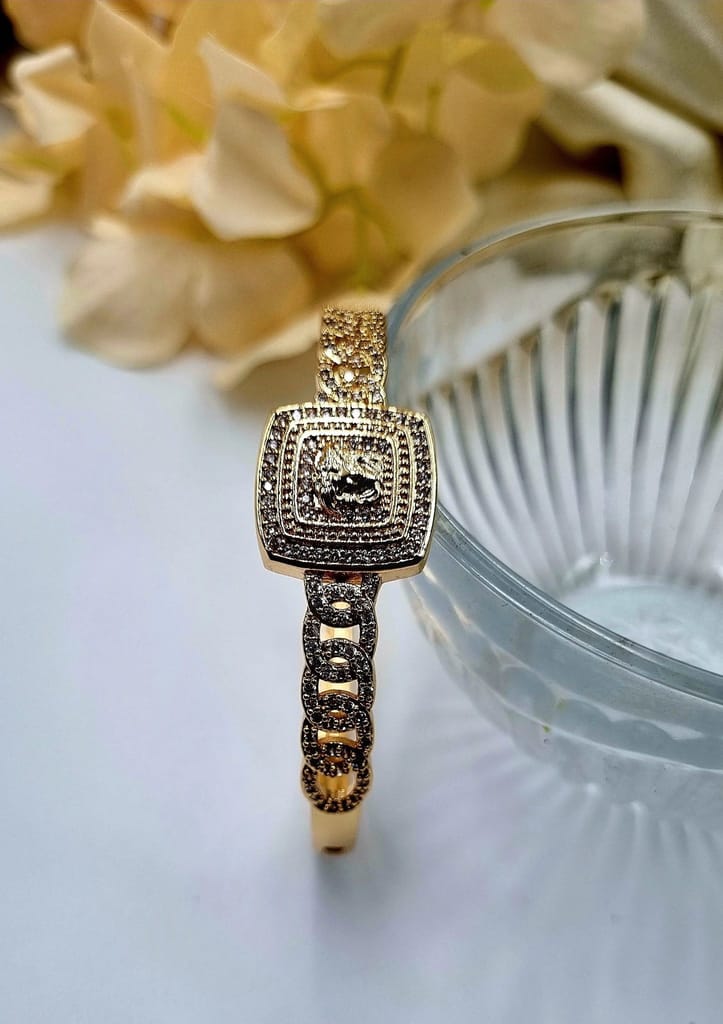 Elegant Gold Plated daily wear bracelet for woman & Girl