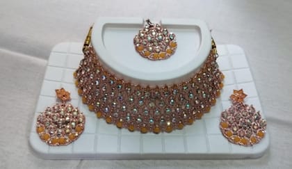 trending necklace for girls