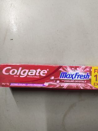 Colgate® maxfresh Anticavity toothpaste Th cooling crystals 