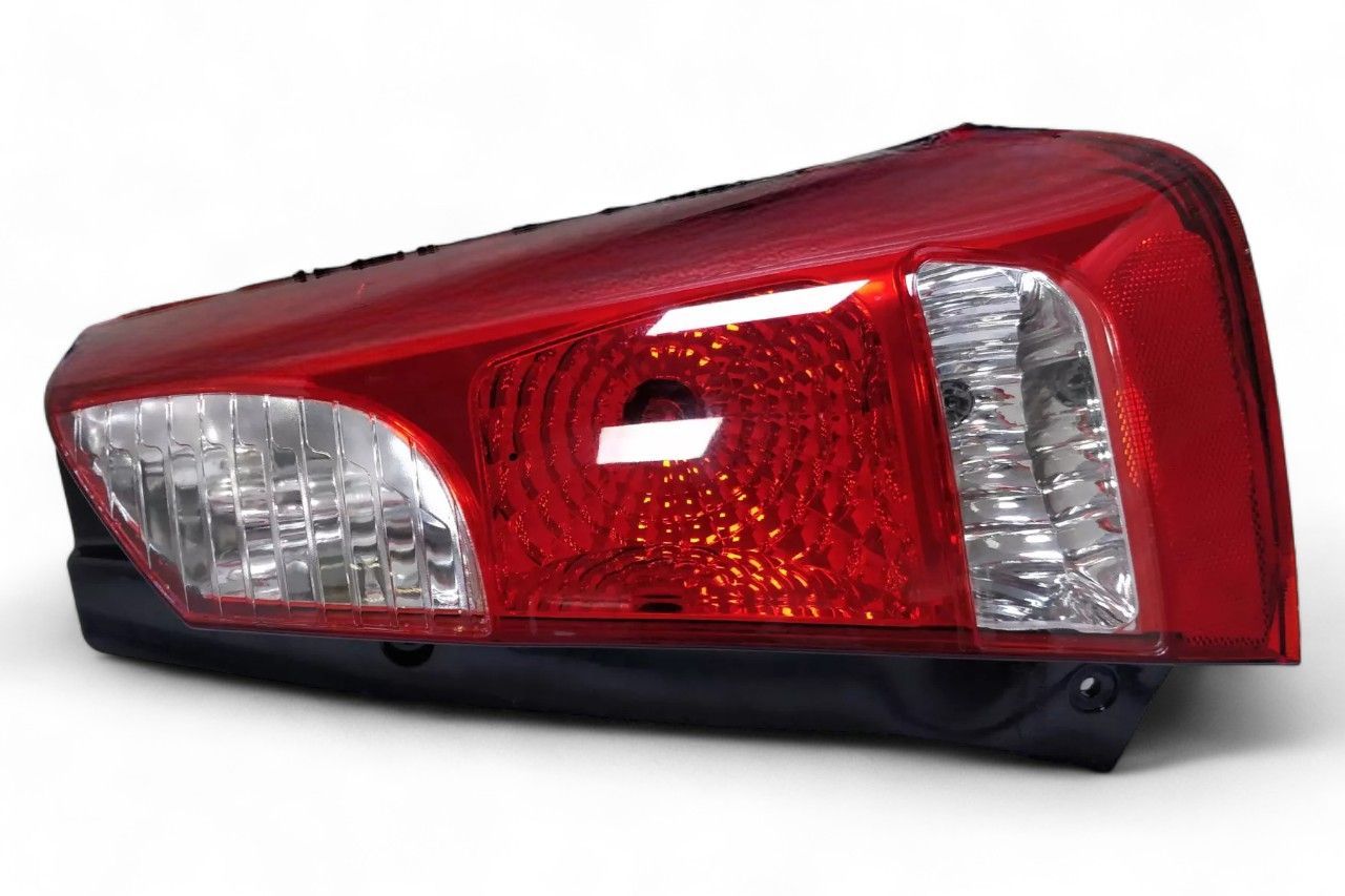 Lumax Rear Tail Lamp - RH AV914419