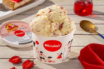 Strawberry Cheese Cake Tub (600 ml)