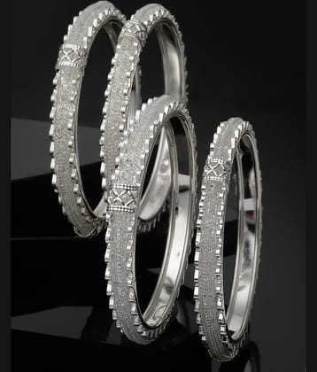 Sukkhi Silver Bangle Set ( Pack of 4 )