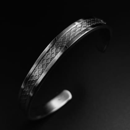 Clove Cuffs