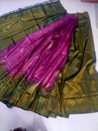 SUPRAJA Elegant Floral Printed Saree