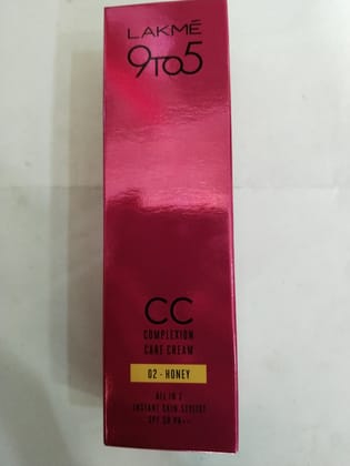 Lakme 9to5 Cc Complexion Care cream 