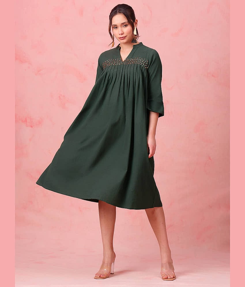 Vbuyz Women Cotton Blend Solid A-line Dress ( Green )
