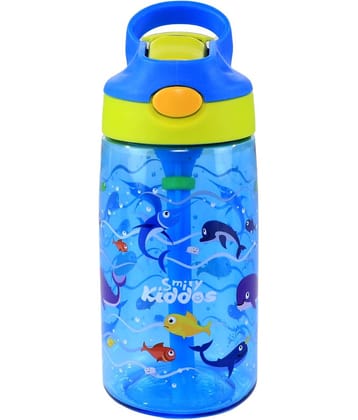 Smily  kiddos - Blue School Water Bottle 450 mL ( Set of 1 )