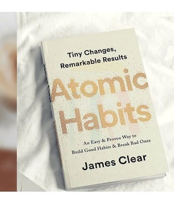Atomic Habits (English Paperback by James