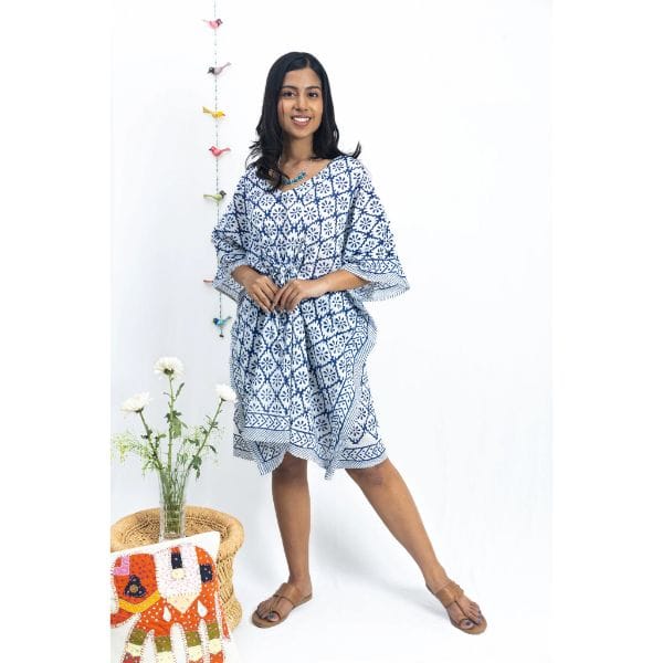 Geometric Motif Short Kaftan  White Printed (35 Inch)