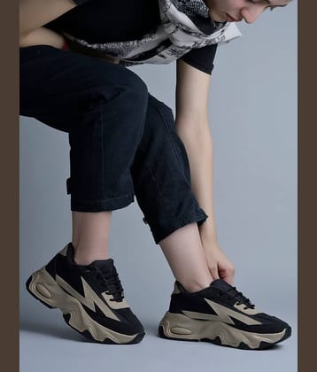 JM Looks Black Women's Sneakers