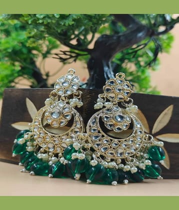 Jiyanshi fashion Green Jhumki Earrings ( Pack of 1 )