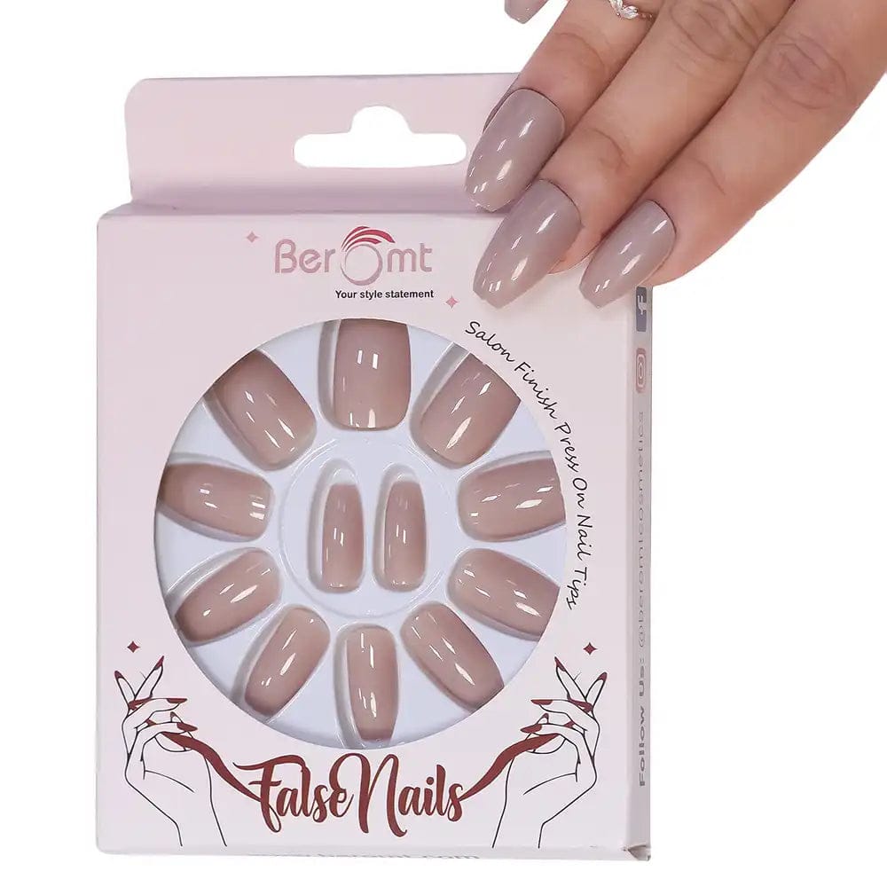 GLOSSY NAILS- 399 (NAIL KIT INCLUDED)