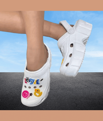 Seafoot White Women's Toe Covered Flip Flop