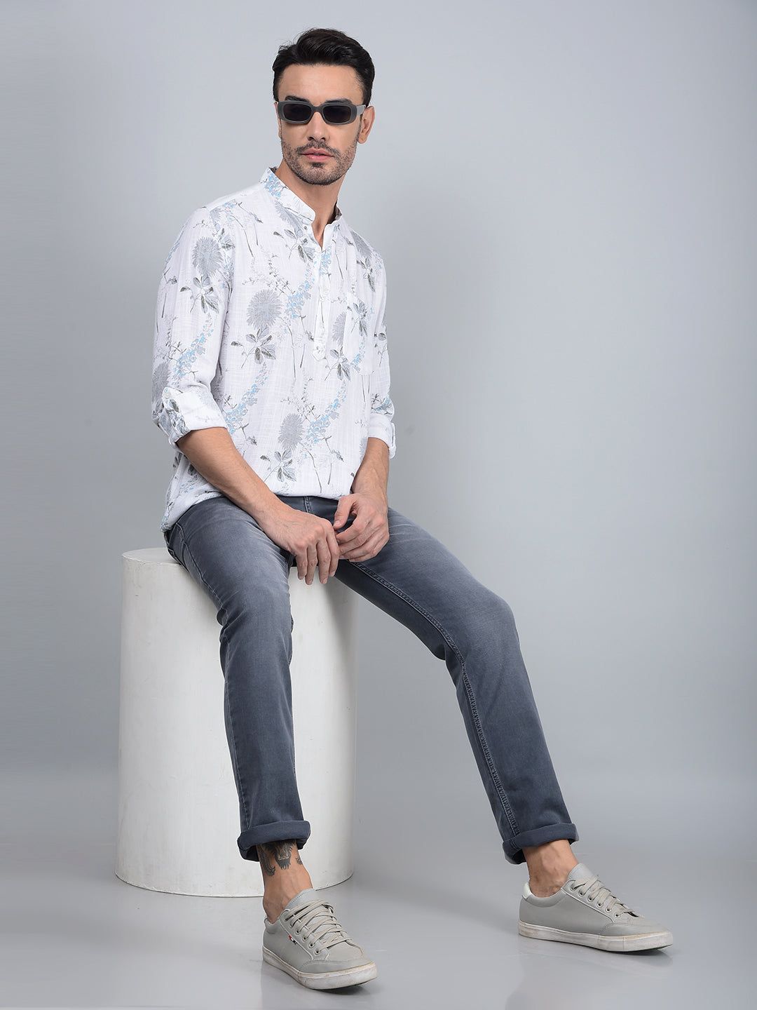 White Floral Print Linen Kurta-M / White