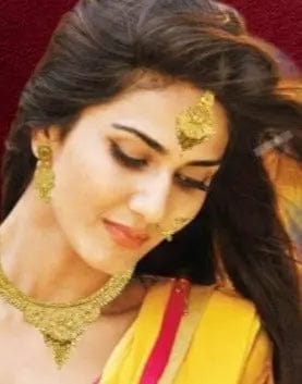 Elevate Your Look with this Gold-Plated Bridal Jewelry Set Perfect for Weddings and Special Occasions