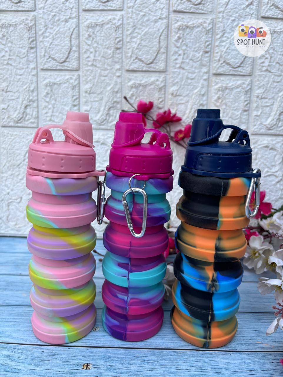 Spot HUNT Silicone Folding Collapsible Water Bottle Silicon Portable Leak Proof Collapsible Water Bottle Expandable & Foldable Light Weight Water Bottle 500ml (Multicolor, Pack of 1)
